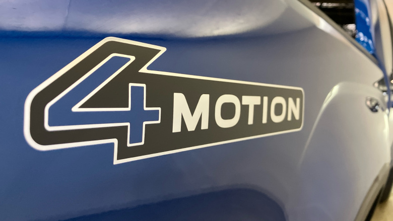 Volkswagen Amarok Diesel D/Cab Pick Up Life 2.0 TDI 205 4MOTION Auto